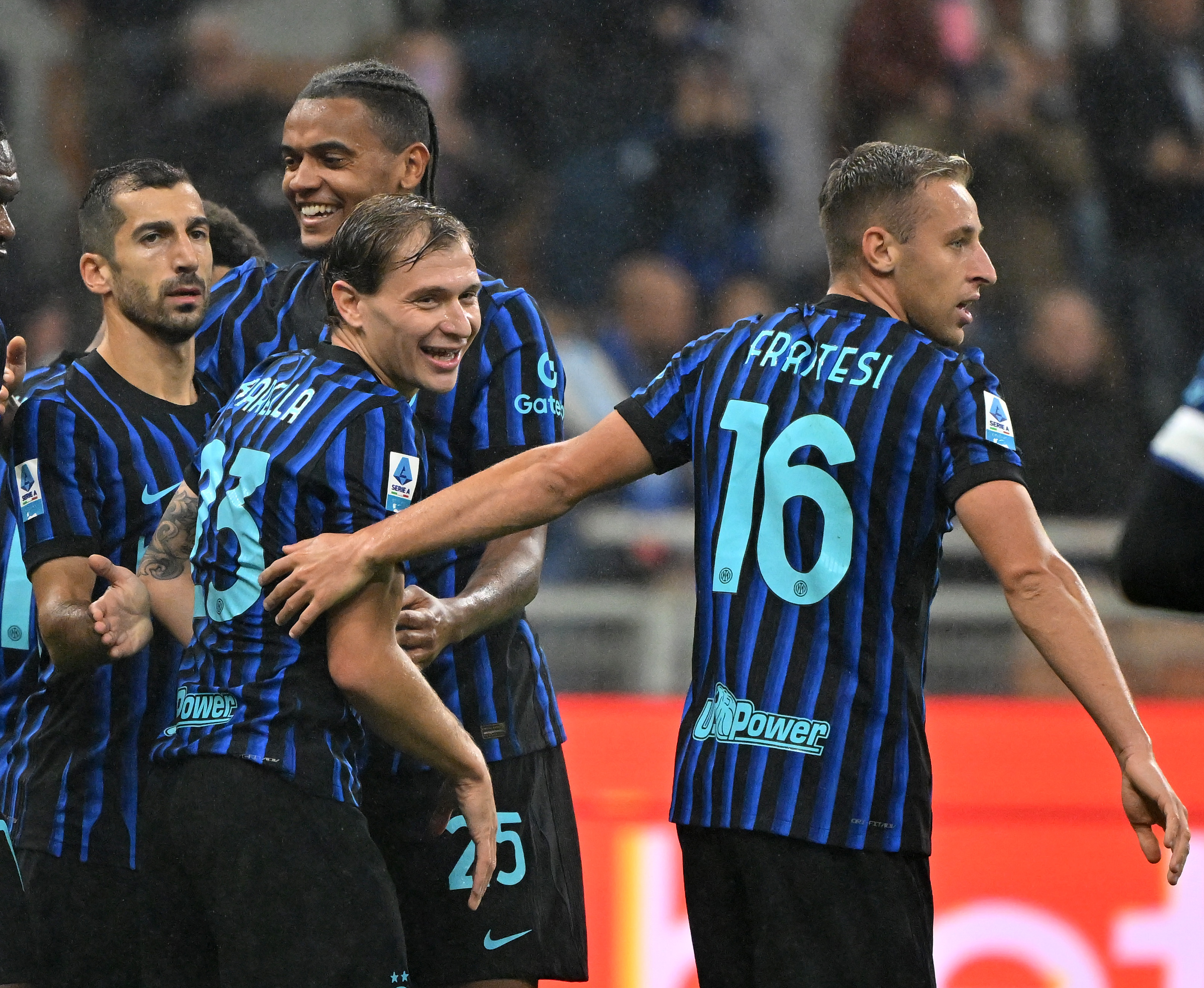 九游网页版入口-AC米兰迎荷甲关键赛,今夜远射贴柱,目标明确,心理建设被强调